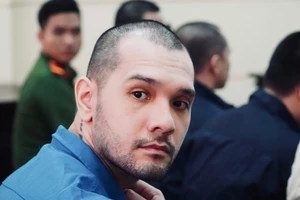 Chân dung "Nam thần lai Nga" Nhikolai Đinh tại phiên tòa về tàng trữ ma túy