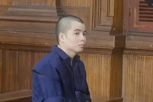 Tòa phạt tù chung thân kẻ đốt người yêu bằng xăng