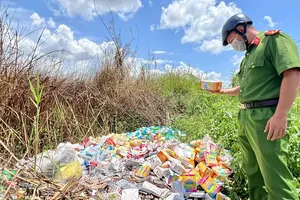 Cuộc 'trốn chạy' của hàng gian, hàng giả, hàng dỏm