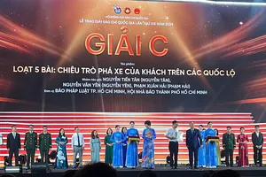 Báo Pháp Luật TP.HCM đoạt giải C Giải Báo chí Quốc gia lần thứ XIX