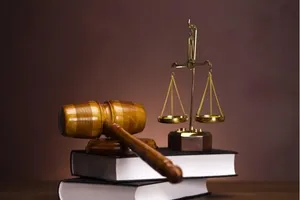 Truy tố người đàn ông giúp tội phạm giết người lẩn trốn