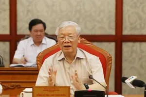 Tổng Bí thư, Chủ tịch nước Nguyễn Phú Trọng phát biểu kết luận buổi họp lãnh đạo chủ chốt của Đảng và Nhà nước. (Ảnh: Trí Dũng/TTXVN)