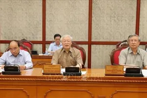 Tổng Bí thư Nguyễn Phú Trọng chủ trì họp Bộ Chính trị