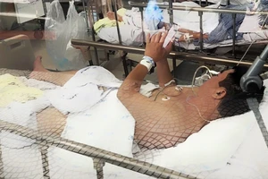 Trung tá công an kể lại lúc đối mặt kẻ cướp tiệm vàng của gia đình