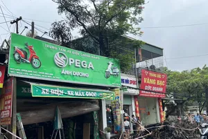 Hiện trường đám cháy lúc rạng sáng làm 3 người chết ở Hà Nội 