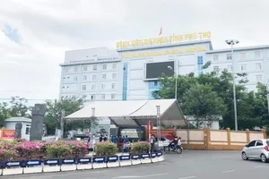 Nghi án bé 6 tuổi bị bạo hành chấn thương sọ não: Truy tìm người tình của mẹ