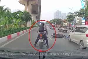 Tìm bị hại trong clip thanh niên gây tai nạn giao thông rồi bỏ chạy ở Hà Nội
