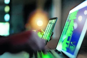 Một phụ nữ mất cả tỉ đồng khi làm 'cộng tác viên online'