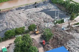 Đã có phương án xử lý núi rác ở xã Kiến Thiết, Hải Phòng 
