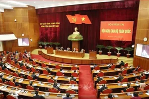 Hội nghị cán bộ toàn quốc do Bộ Chính trị triệu tập, ngày 23-4. Ảnh: TTXVN.
