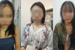 Ba đối tượng nữ sử dụng chất ma tuý bị công an bắt quả tang. Ảnh: CA.