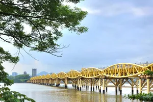 Đà Nẵng sẽ tổ chức phố du lịch đêm ngay trên cầu Nguyễn Văn Trỗi bắc qua sông Hàn