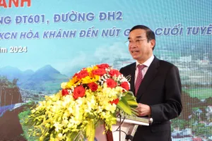 Chủ tịch Đà Nẵng kêu gọi người dân tố giác tội phạm trên không gian mạng