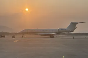 Tỉ phú Bill Gates cùng bạn gái kết thúc chuyến nghỉ dưỡng ở Đà Nẵng