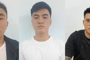 Ba nghi phạm liên quan vụ chém người ở Đà Nẵng ra đầu thú