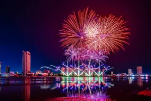 ‘Lộ diện’ sân khấu hoành tráng của Lễ hội pháo hoa quốc tế Đà Nẵng 2024