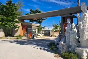 Một thiếu niên tử vong trong xưởng điêu khắc đá mỹ nghệ