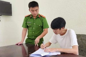 Giám đốc công ty Du lịch Quốc tế Discovery nhận tiền tổ chức tour đi Thái Lan rồi bỏ trốn