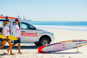 Nên coi sinh viên cũng là khách du lịch