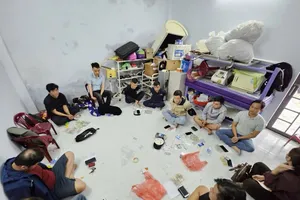 Công an Đà Nẵng truy tìm 2 người liên quan tụ điểm đánh bạc 