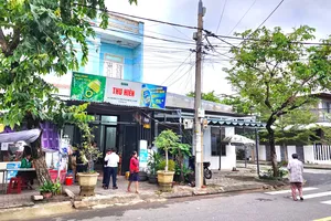 Vụ ‘đi ăn giỗ về bị chiếm nhà’: Yêu cầu Chủ tịch quận Ngũ Hành Sơn hủy quyết định giải quyết khiếu nại