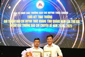 Phóng viên Báo Pháp luật TP.HCM đạt giải báo chí Huỳnh Thúc Kháng 