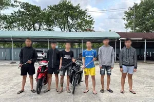 Bắt giữ nhóm thanh thiếu niên dùng mã tấu đánh người