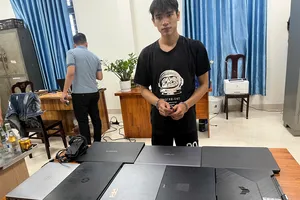 Hàng loạt laptop của sinh viên bị mất ở ký túc xá