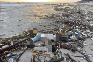 1 thi thể nam giới trôi dạt vào bờ biển Quảng Trị