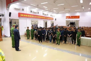 Khởi tố 38 thanh thiếu niên mang hung khí đi đánh nhau