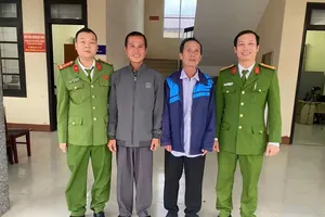 Sau 9 tháng mất liên lạc, người đàn ông ở Khánh Hoà được tìm thấy tại Huế 