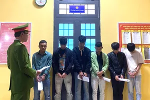 2 người bị thương nặng khi dùng dao tấn công nhau 