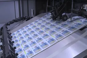 Đại gia in tiền lớn nhất thế giới chuẩn bị... hết tiền