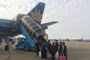 Bất chấp COVID, hãng hàng không bay hàng chục ngàn chuyến