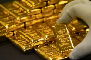 Giá vàng lại tăng dựng đứng, phá vỡ mốc 1.600 USD