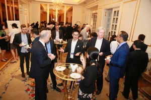 Tháo chạy khỏi TQ, nhiều ông lớn thế giới có thể vào VN 