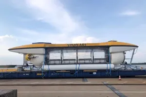 Tàu ngầm triệu USD của ông Vượng đã về Việt Nam