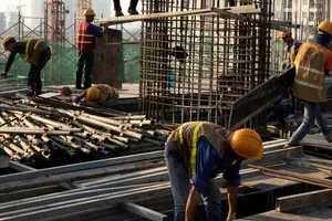 Có công ty vay nợ với lãi suất lên đến hơn 13%