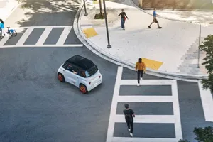 Hãng xe Pháp lừng danh sản xuất ô tô nhựa có giá 160 triệu