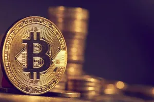 Tiền ảo bitcoin tăng điên loạn vượt mốc 800 triệu đồng