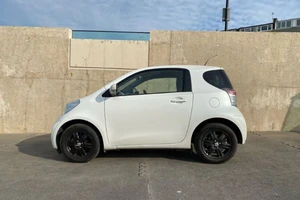 Chiếc ô tô 2 chỗ ngồi này sẽ khiến xe máy SH ế dài