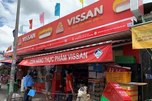 Không đóng cửa, Vissan tiếp tục cung cấp thực phẩm cho người dân TP.HCM
