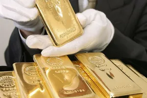  'Cá mập' mua hơn 120 tấn vàng trong một tháng 