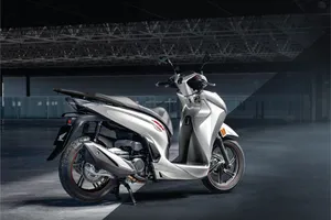 Xe máy Honda ngày càng ế ẩm vì dịch bệnh