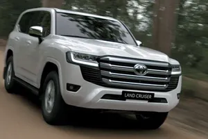 Bỏ 4 tỉ mua chiếc xe Nhật này, sẽ mất nhiều năm mới nhận hàng