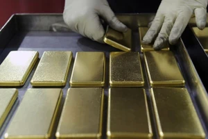 Giá xăng tăng cao sẽ đẩy giá vàng chạm mốc 50 triệu