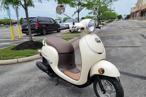 Honda ra mắt xe tay ga 50 phân khối có giá bằng nửa chiếc SH