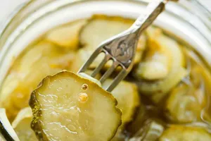 Vì sao ăn dưa leo muối chua mỗi ngày giúp giảm cân hiệu quả?