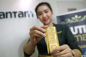 Ngày cuối năm, giá vàng trong nước cao hơn thế giới 13,2 triệu