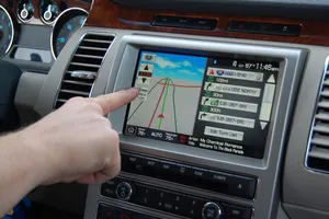 Vì sao cần loại bỏ thứ này trên ô tô trước khi bán?